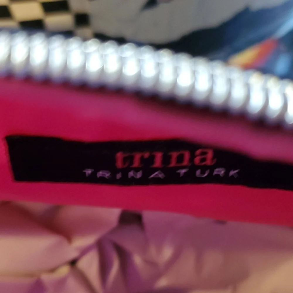 Trina turk large cosmetic bag 🎒with goddess filled xo